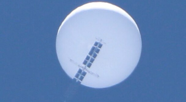 仙台上空の白い物体の正体は何 気球 Ufo 北朝鮮からの偵察機との声も